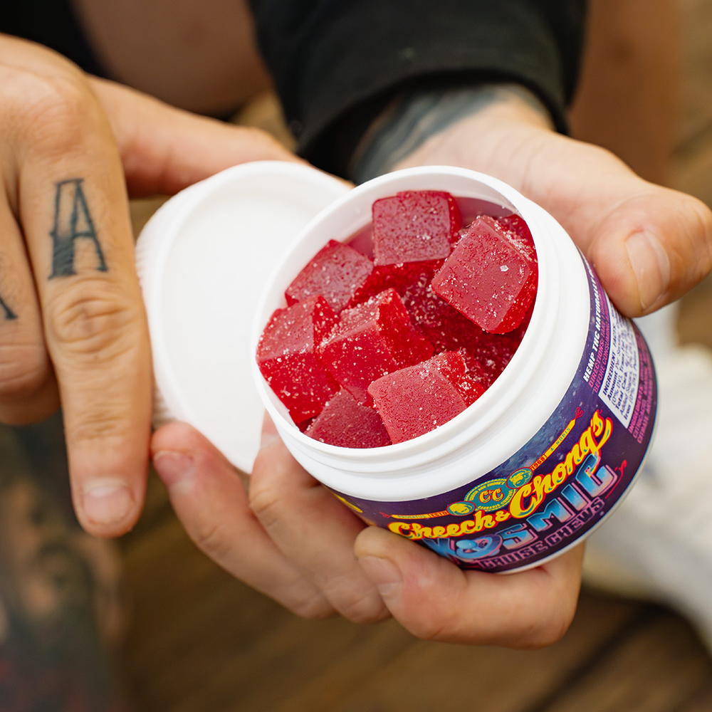 Kosmic Chews Delta-9 THC + MIT Gummies (300 mg THC + 500 mg MIT) - Image 4